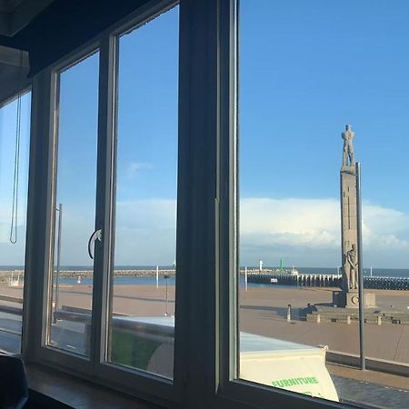 De Zeeheld Lägenhet Oostende Exteriör bild